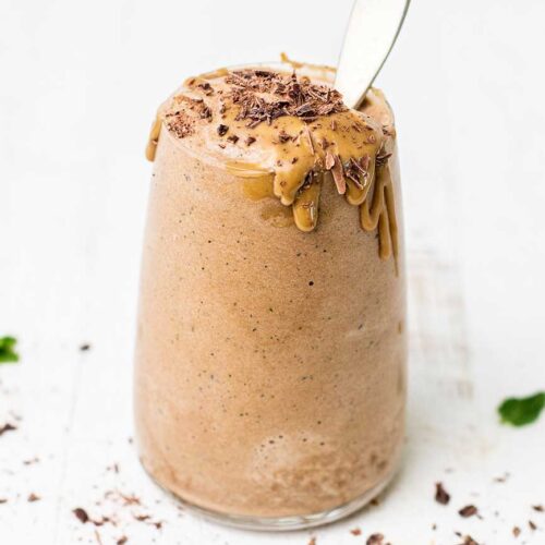 https://blissfullylowcarb.com/wp-content/uploads/2023/02/chocolate-peanut-butter-smoothie-feature-500x500.jpg